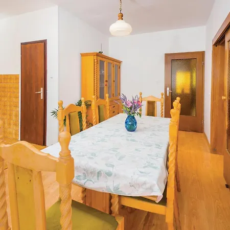 Appartement In Pobri With House Sea View *