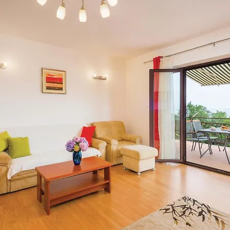 In Pobri With House Sea View Appartement