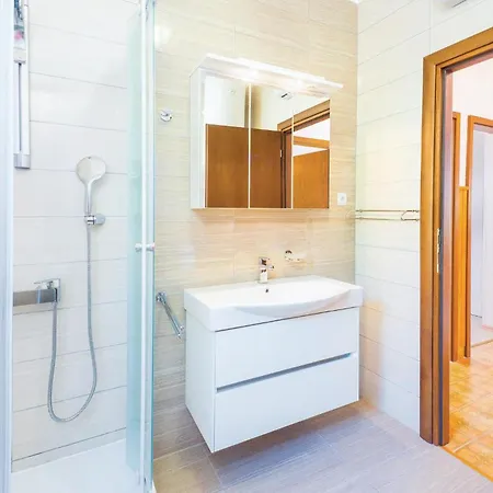 Awesome In Pobri With House Sea View Apartment