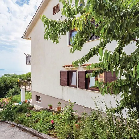 Apartment Awesome In Pobri With House Sea View Volosko