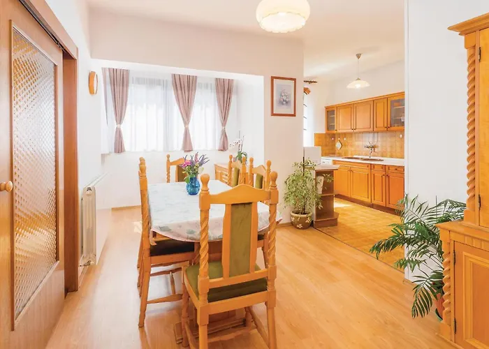 Pet Friendly In Pobri * Volosko