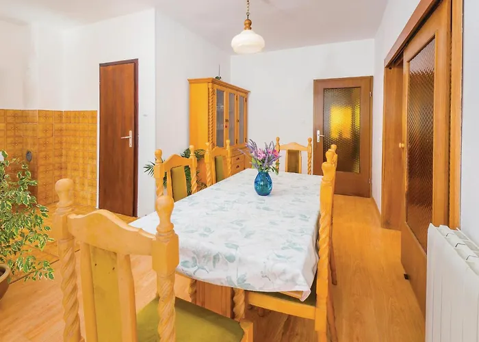 Διαμέρισμα Pet Friendly In Pobri *