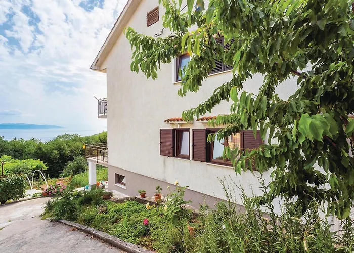 Διαμέρισμα Pet Friendly In Pobri Volosko